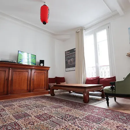 Appartement Bel Proche Palais Des Glaces Et Musee Grevin Republique *